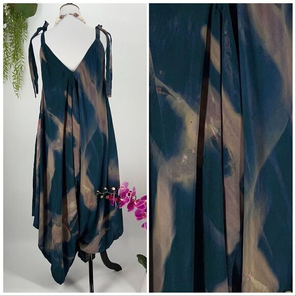 Pōʻalima Romper  Green/Teal/Blue/Gray/Coral V Neck Shoulder TIe Wide Leg Romper - Picture 4 of 15